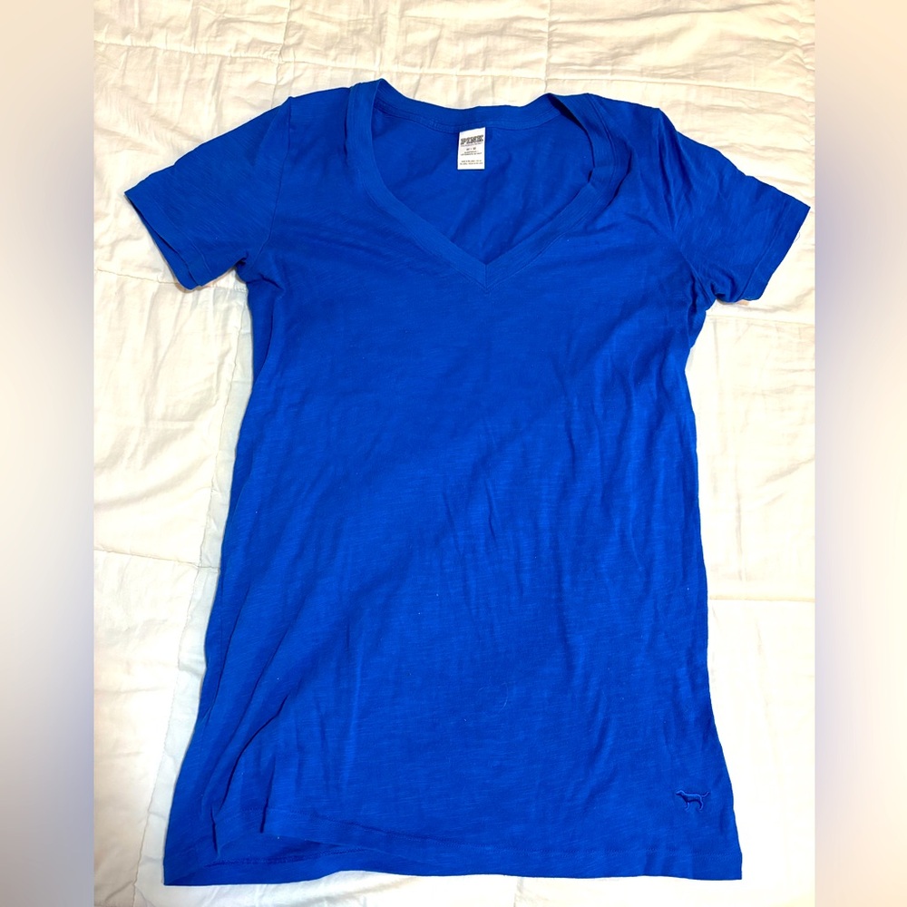 Royal blue tee - PINK by VS  size M